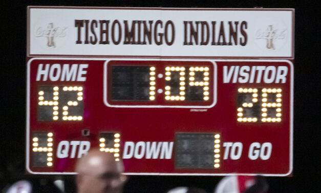 INDIANS WIN!