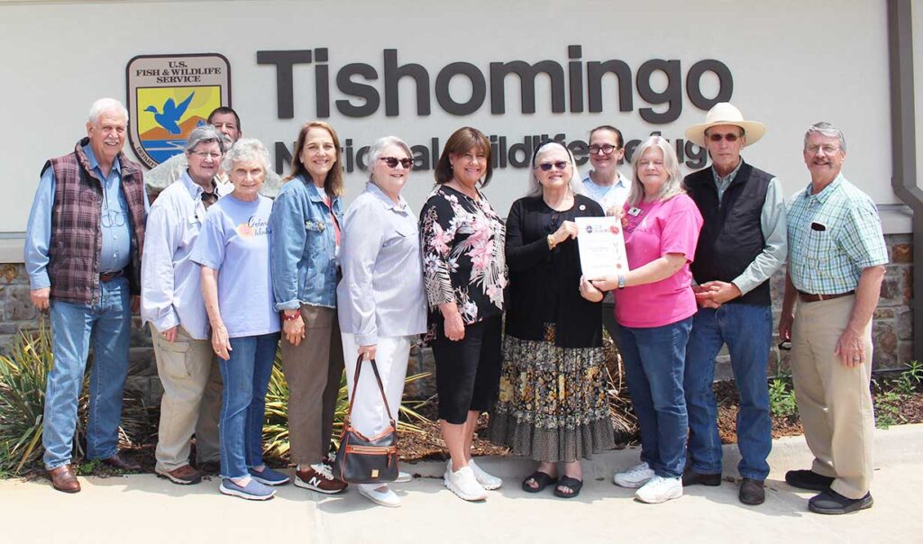 Color Oklahoma honors local study club