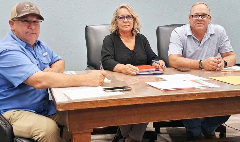 No burn ban for now, commissioners decide